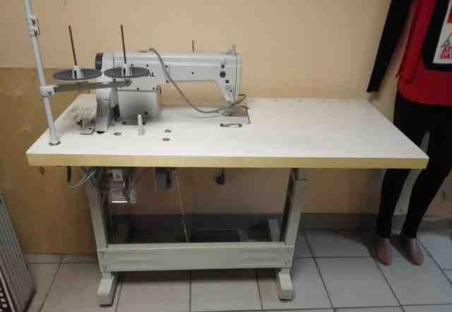 Швейная машина челночного стежка Typical GC6150H