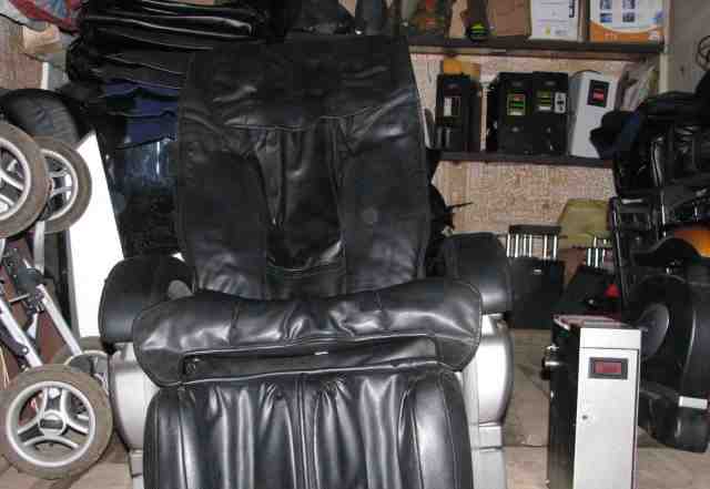 Вендинговое массажное кресло в купюроприемником