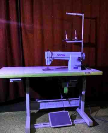 Прямо строчная швейная машина Protex TY-1130H