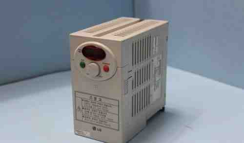 Преобразователь частоты LG SV004IC5-1F