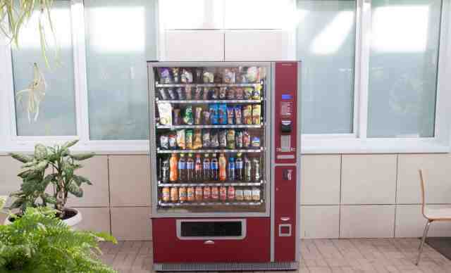 Вендинговый автомат Unicum Foodbox Long 2шт