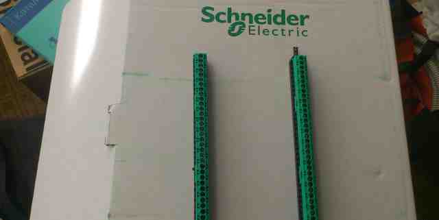 Шинка заземления Schneider Electric